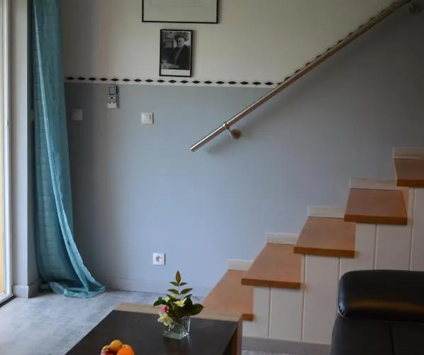 La Ferme Aux Sangliers - Micalet * Issor